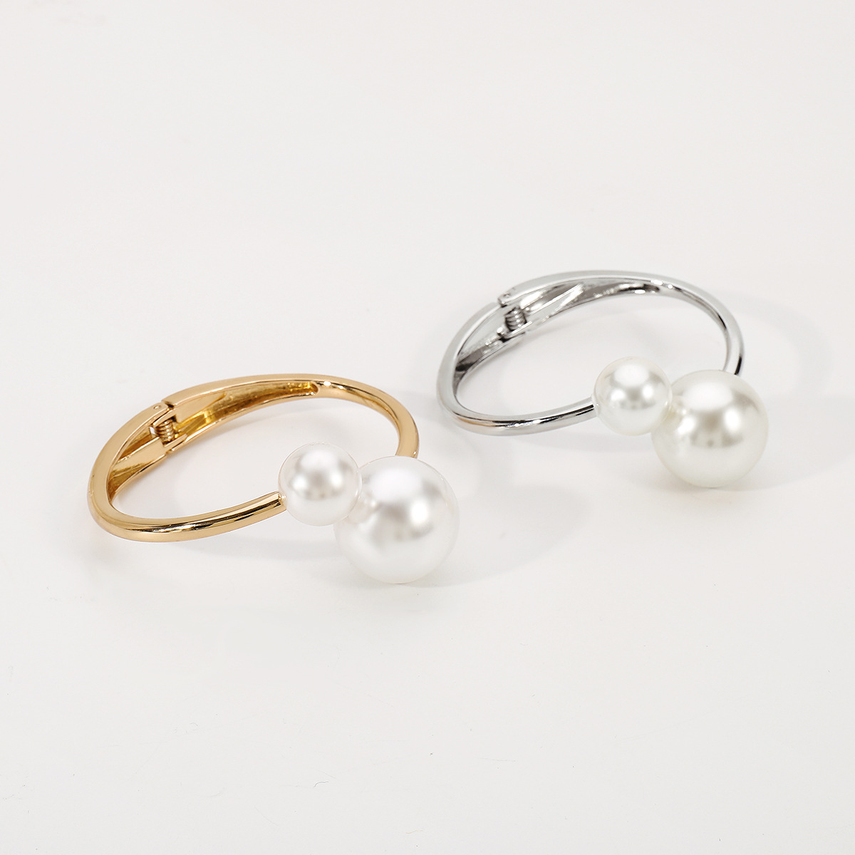Elegant and sophisticated pear - Jewelry Making Magazines recension och pris